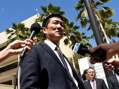 Hawaii Federal Judge Extends Barring Order On US Travel Ban