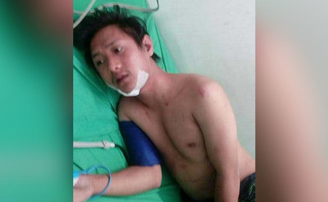 बेंगलुरु : अरुणाचल के छात्र की हुई पिटाई, जूता चाटने को किया गया मजबूर