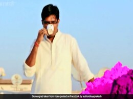 Holi 2017 : 'होली हिंदुओं का प्रमुख त्योहार है, यह सुनकर मास्टर जी ने मेरे कान खींच दिए' Holi 2017 : 'होली हिंदुओं का प्रमुख त्योहार है, यह सुनकर मास्टर जी ने मेरे कान खींच दिए'
