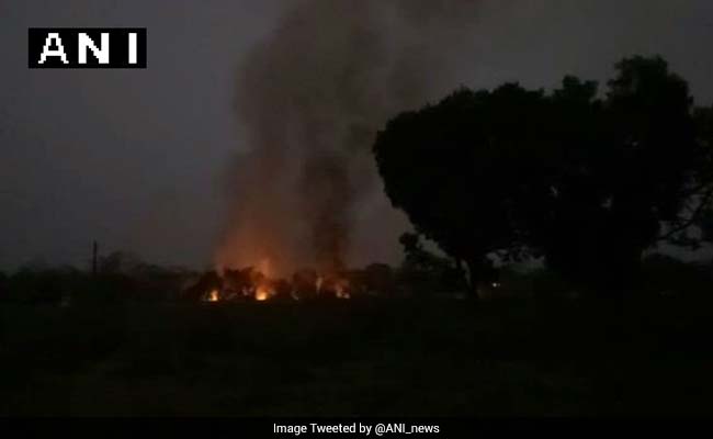 जबलपुर की आर्डिनेंस फैक्ट्री में लगी आग बुझायी गयी, किसी के घायल होने की खबर नहीं