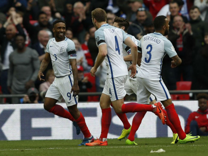 England, Germany Stay On 2018 World Cup Course, Netherlands Axe Danny Blind