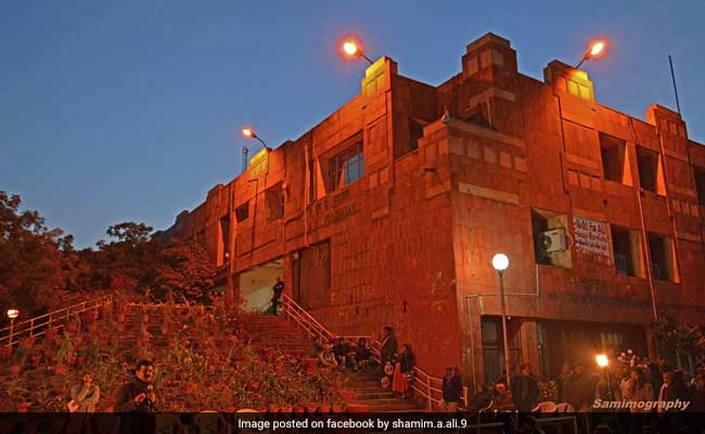 JNU Academic Council's 143rd Meeting Ends In A Divided House