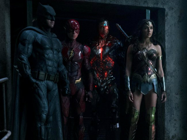 <i>Justice League</i> Trailer: This Time, All The Superheroes <i>Come Together</i>