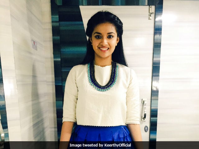 Mahanati Poster: Keerthy Suresh Stars In Savitri Biopic