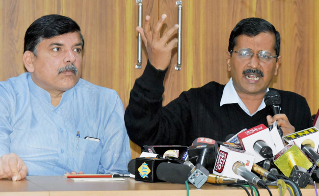 Arvind Kejriwal Alleges EVM Tampering. Do <i>Vipassana</i>, Says Harsimrat Kaur