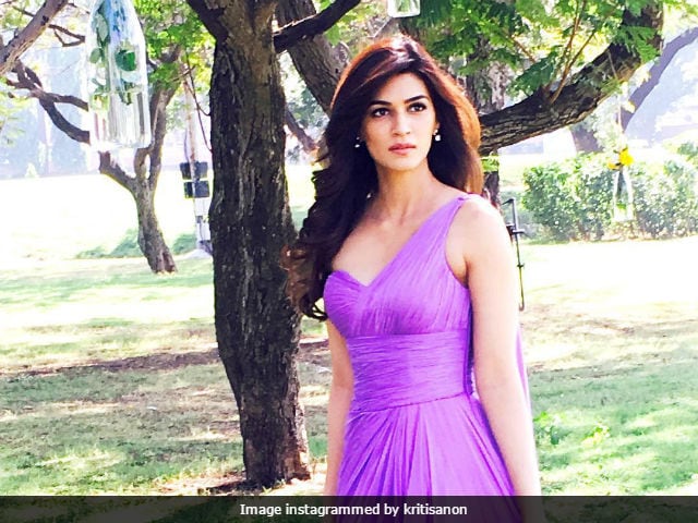 International Women's Day: Kriti Sanon Has A Powerful Message. Check It Out Here
