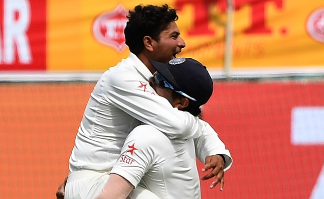 INDvsAUS 4th Test : पहले दिन कुलदीप यादव ने ऑस्ट्रेलियाई बल्लेबाजी की कमर तोड़ी, 300 रन पर समेटा, स्मिथ- 111 रन