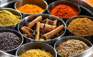 4 Spice Mix Options To Put Together A Delicious Meal