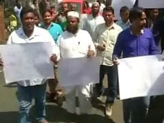 Meat Sellers On Strike In Parts Of UP Against Slaughterhouse Action