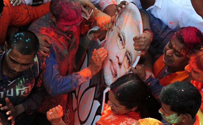 modi holi