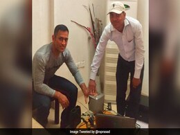 After MS Dhoni's Wife Sakshi Dhoni Tweets To Minister Ravi Shankar Prasad, Aadhaar Agency Blacklisted After MS Dhoni's Wife Sakshi Dhoni Tweets To Minister Ravi Shankar Prasad, Aadhaar Agency Blacklisted