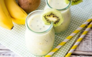 Navratri Fasting: A Refreshing Fruit Shake Recipe to Battle Mid-Day Hunger-Pangs