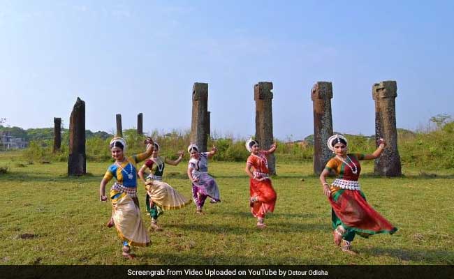 Odissi Dance Cover Of Ed Sheeran's 'Shape Of You' Is Our Favourite So Far