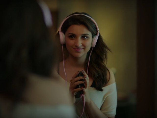 <I>Meri Pyaari Bindu</i> Song <I>Maana Ke Hum Yaar Nahi</i>: Parineeti Chopra Makes Her Singing Debut