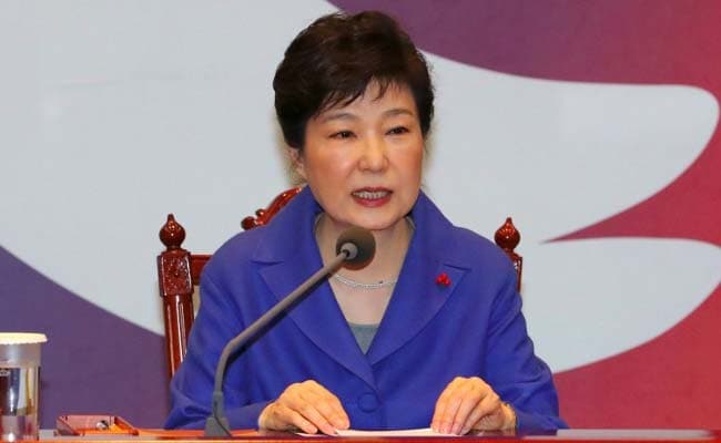 South Korea's Park Geun-Hye Apologises, Promises Cooperation In Graft Probe