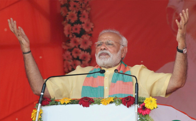 UP Elections 2017- Hard Work More Powerful Than Harvard: PM Narendra Modi's Dig At Amartya Sen's Critique UP Elections 2017- Hard Work More Powerful Than Harvard: PM Narendra Modi's Dig At Amartya Sen's Critique