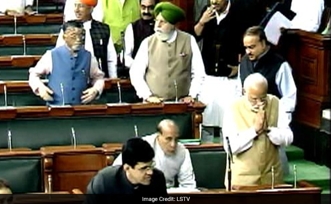 PM Narendra Modi Given Grand Welcome At Lok Sabha Following BJP Win In Elections