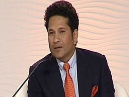 लंबे अरसे बाद राज्यसभा में नजर आए सचिन तेंदुलकर, सांसद नरेश अग्रवाल ने उठाया था सवाल लंबे अरसे बाद राज्यसभा में नजर आए सचिन तेंदुलकर, सांसद नरेश अग्रवाल ने उठाया था सवाल