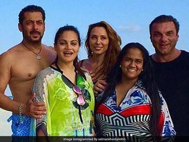 Salman Khan, Iulia Vantur Take Over The Beaches Of Maldives