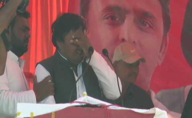 As Akhilesh Yadav Watched, Candidate Was A Crying Mess. No One Knows Why