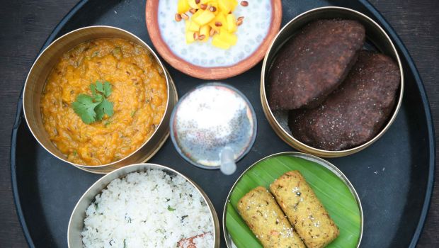 Navratri 2017: 9 Best Navratra Thalis and Deals You Can Explore in Delhi-NCR