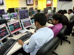 Sensex Struggles, Nifty Holds 9,650; Jewellery Stocks Jump