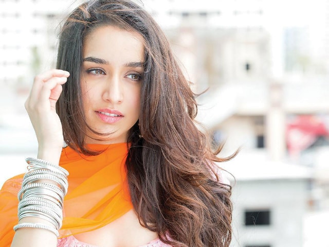 Shraddha Kapoor Says It Was 'Challenging' To Film Half Girlfriend And Haseena Together