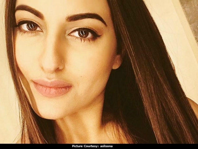 Sonakshi Sinha Will Perform At Justin Bieber's Purpose Tour In India