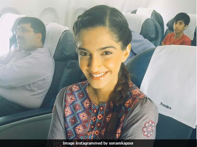 Sonam Kapoor May Begin Shoot For R Balki's Padman Soon