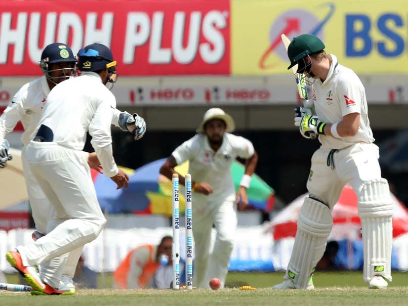 India Vs Australia Twitter Trolls Steve Smith Over Second Brain Fade Cricket News