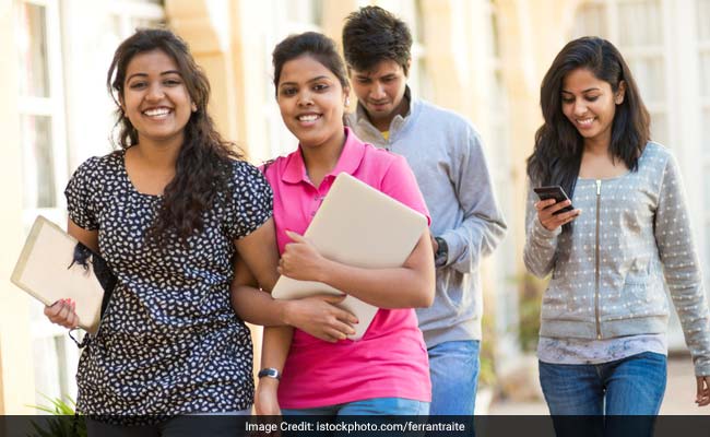 CBSE Board 2017: More Than 10 Lakh Students Due To Appear In Class 12 Exams; 2.82% Increase In Candidates From Last Year