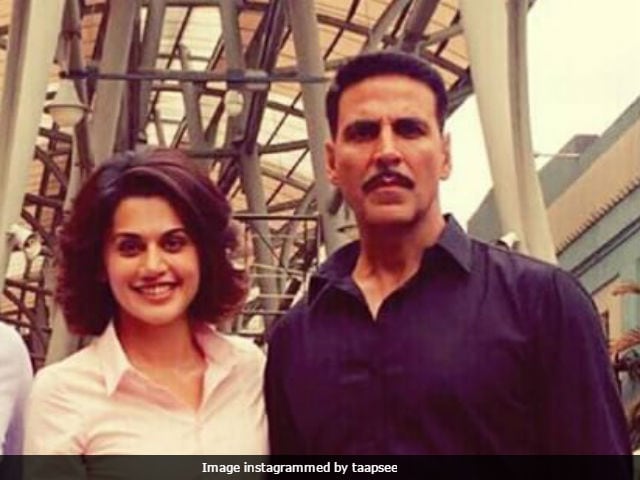 Akshay Kumar, Taapsee Pannu Demonstrate Self-Defence Moves For Women