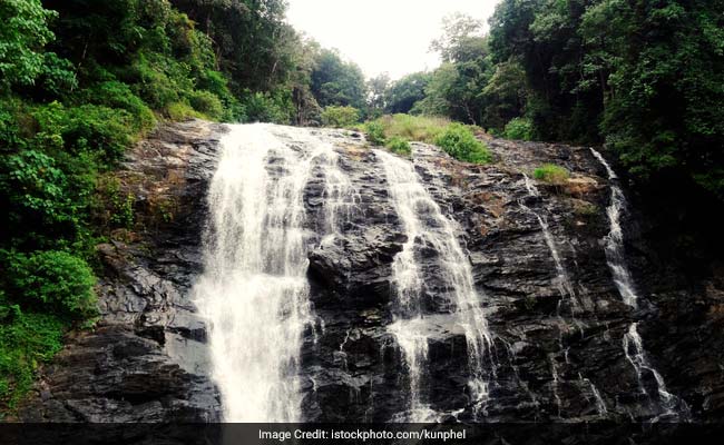 लुप्त सभ्यता की कथा संजोए है उनाकोटि