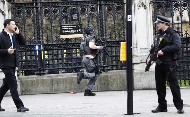 Scottish Parliament Suspends Debate On Independence Referendum After Westminster Attack