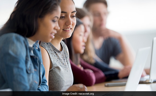 US Universities Register Drop In Indian Student Applications, Finds Survey