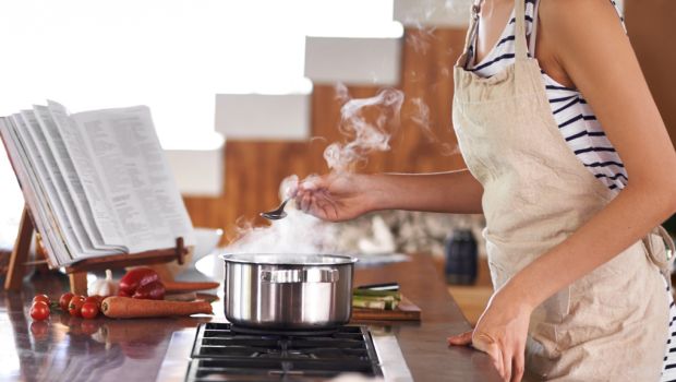 Women's Day Special: 6 Inspiring Food Entrepreneurs Across India