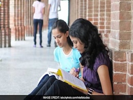 तेलंगाना : आवासीय कॉलेजों का अजीबोगरीब नियम, विवाहित महिलाओं के दाखिले पर मनाही, जानें क्यों तेलंगाना : आवासीय कॉलेजों का अजीबोगरीब नियम, विवाहित महिलाओं के दाखिले पर मनाही, जानें क्यों