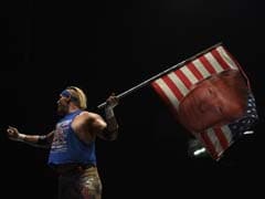 Bad-Guy US 'Donald Trump' Wrestler Winds Up Mexico Crowds