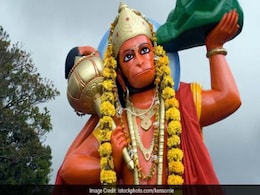 Hanuman Jayanti 2017: Why it is Celebrated + Muhurat Timings and Pooja Vidhi Hanuman Jayanti 2017: Why it is Celebrated + Muhurat Timings and Pooja Vidhi