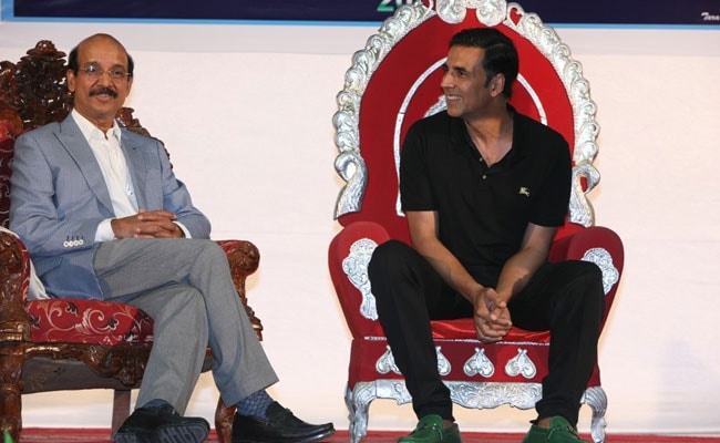 अक्षय कुमार ने लॉन्‍च की स्‍टंटमैन्‍स के लिए इंश्‍योरंस स्‍कीम