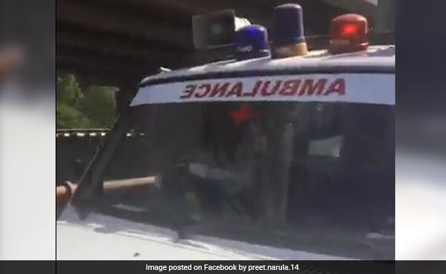 Boy Bled Inside Ambulance In Delhi, Cops Waited For VIPs. Video Is Viral