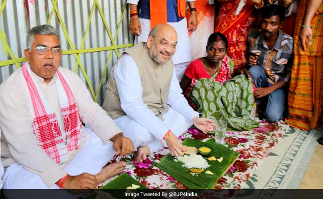 Amit Shah Launches BJP's Mission Bengal With Lunch On Banana Leaf, Selfies Follow