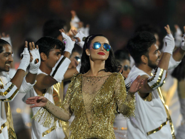 Indian Premier League: Amy Jackson Trolled After Opening Ceremony Performance. Twitter's Verdict - 'Pathetic'