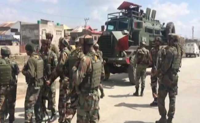Terrorists Open Fire On Army Convoy In Srinagar, 2 Soldiers Injured