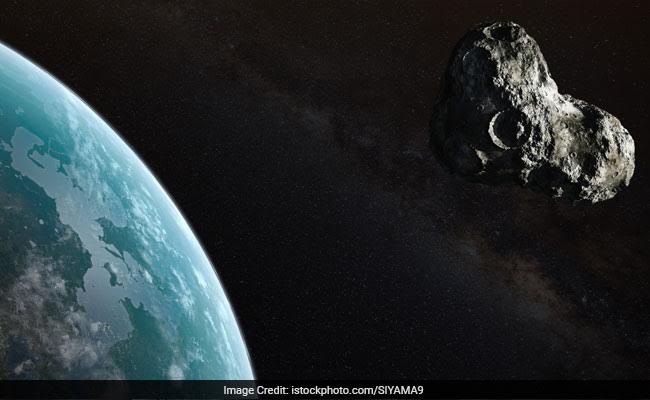 Ein wolkenkratzergroßer Asteroid fliegt heute in der Nähe der Erde vorbei