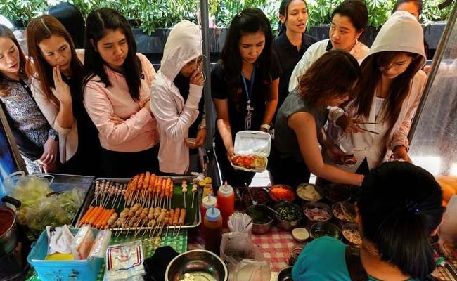 As Bangkok Bans Street Food, Vendors Cry Foul