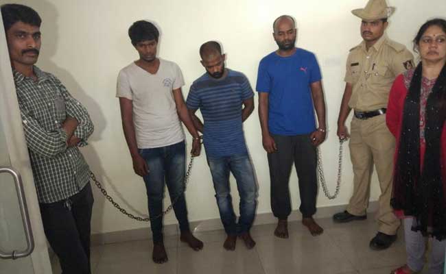 घर बुलाकर औरतों के साथ करता था गलत काम, पत्नी ने उठाया यह खतरनाक कदम