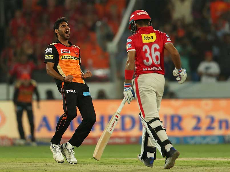 IPL 2017: Bhuvneshwar Kumar Overshadows Manan Vohra In SRH's Thrilling Win Over KXIP