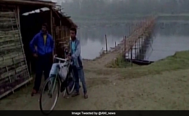 In Assam Chief Minister's Constituency, Man Carries Dead Brother On Cycle