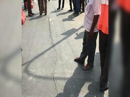 Cracks On Chennai Road Stop Traffic Again 2 Days After Cave-In Cracks On Chennai Road Stop Traffic Again 2 Days After Cave-In